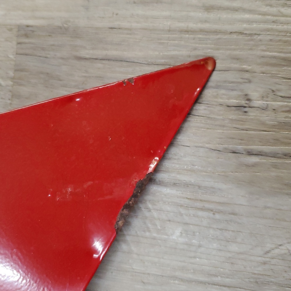 Red Metal Star Wall Decor - Picture 4 of 7